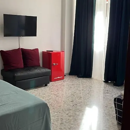 Guest house Cado Dalle Nubi 3 O 4 Posti Letto Con Bagno Privato E Doccia Idromassaggio