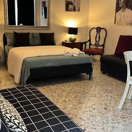 Cado Dalle Nubi 3 O 4 Posti Letto Con Bagno Privato E Doccia Idromassaggio